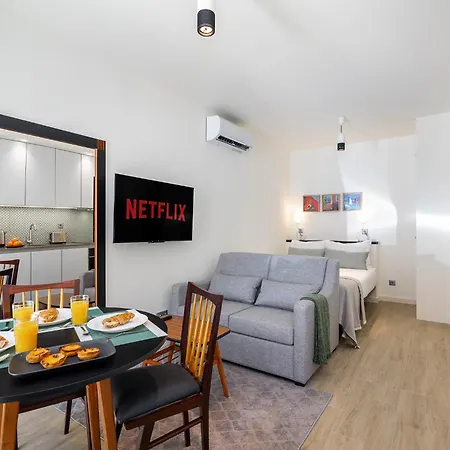 Flat In The Heart Of Anjos דירה *