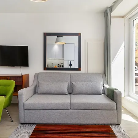 Flat In The Heart Of Anjos Appartement Lisboa