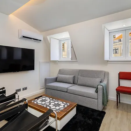 Flat In The Heart Of Anjos 리스본