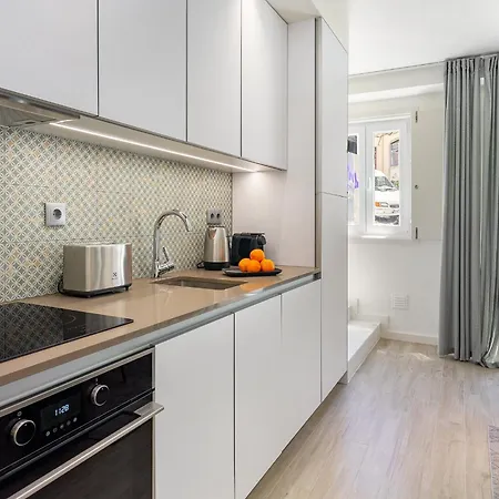 Flat In The Heart Of Anjos Appartement Lisboa